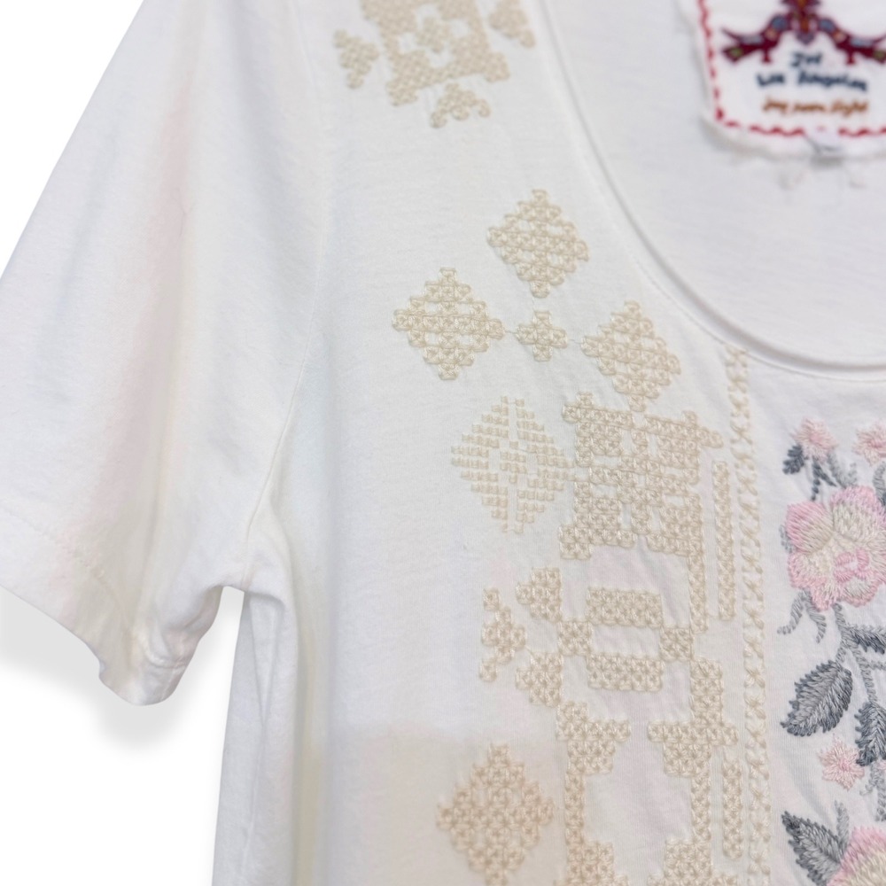 JWLA Johnny Was Embroidered Tunic Tee Sheer Hem Cream White Boho Size Medium - Picture 4 of 7
